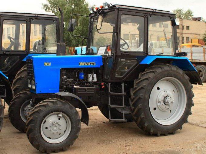 Traktorius MTZ-82: specifikacijos, aprašymas, kaina