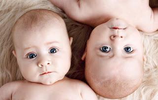 Paprasti patarimai, kaip natūraliai suvokti dvynius