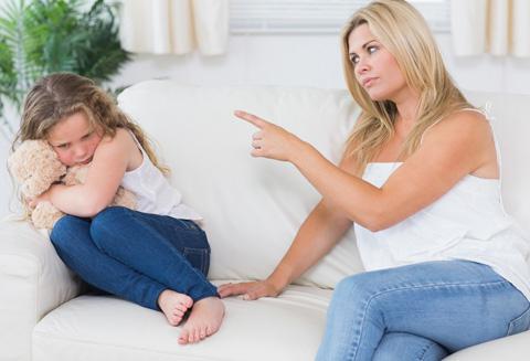 Vaikas nuolat nepaklusęs ir verksmas - ką daryti?