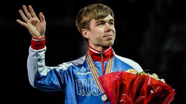 Rusijos trumpajam žaidėjui Elistratovui Semenui: biografija, sporto karjera, asmeninis gyvenimas